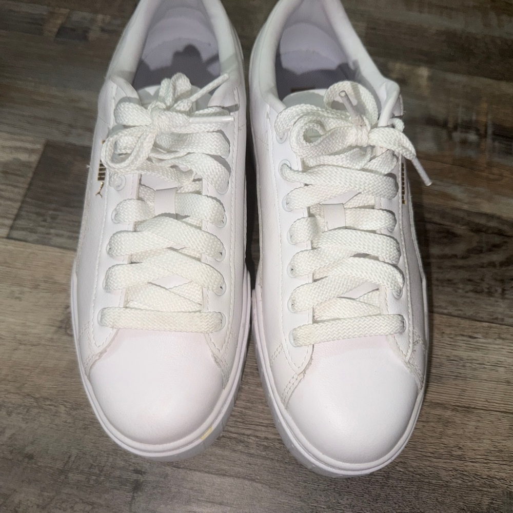 Puma Women's White Sneakers